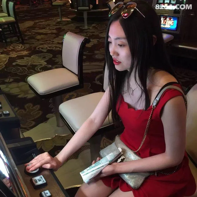 鼎天国际app电子游戏旋转动画